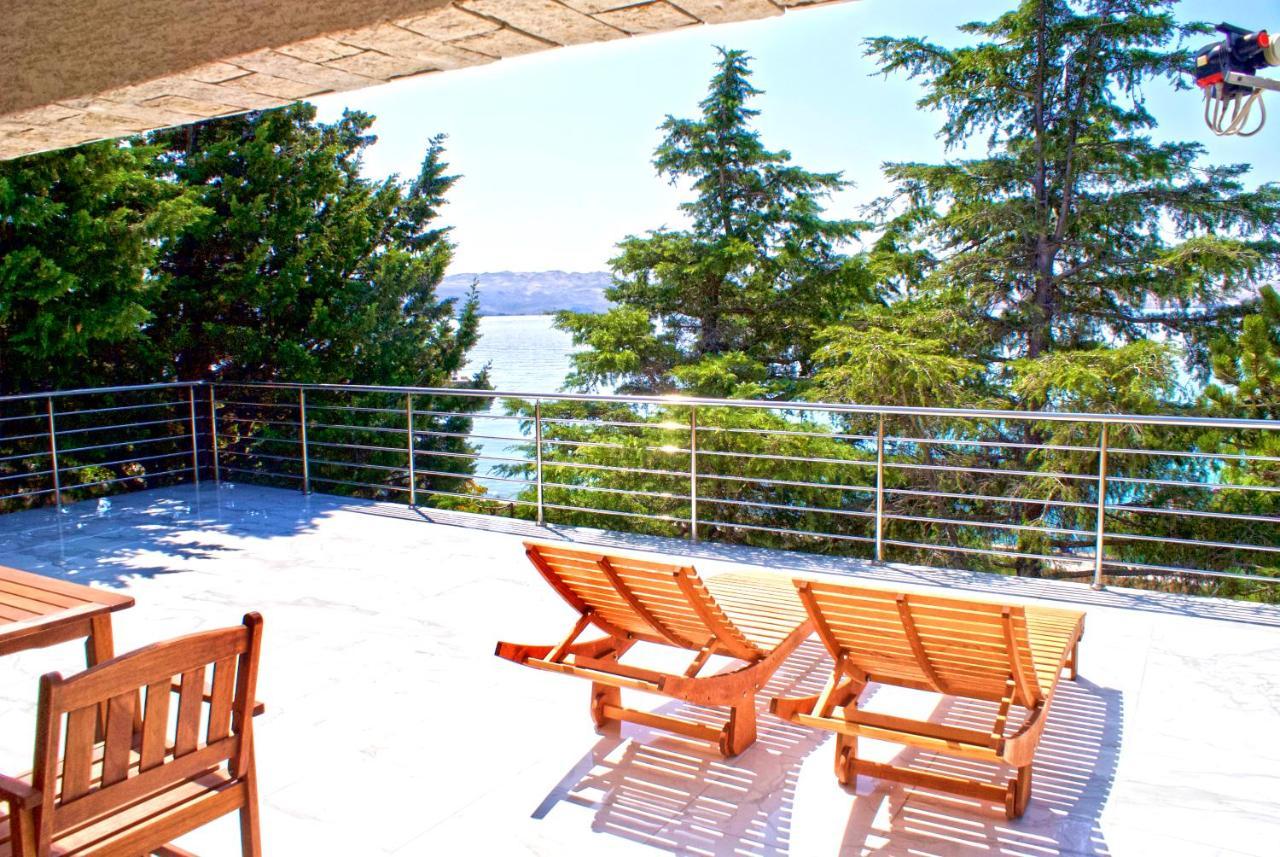 Apartmani Ribarica**** Karlobag Exterior foto